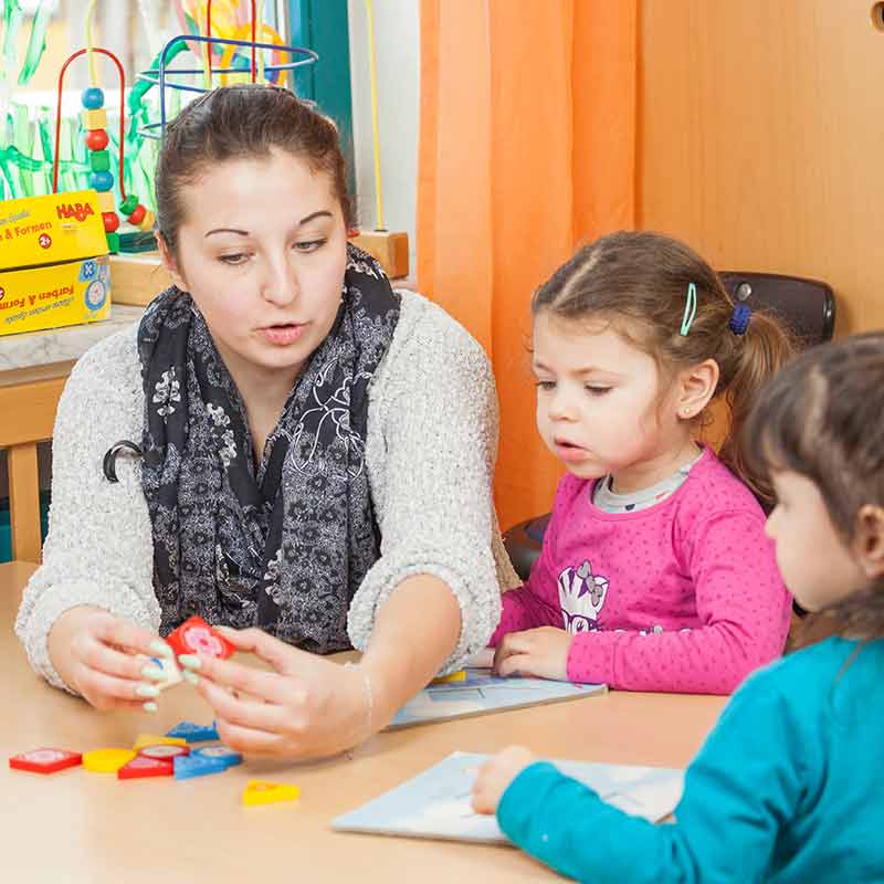 kinderkrippe-spielen-kl